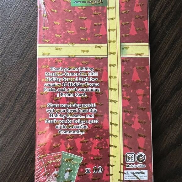 MetaZoo Cryptid nation Comes with 5 different wrapping papers,& 5 packs of cards - Picture 8 of 8